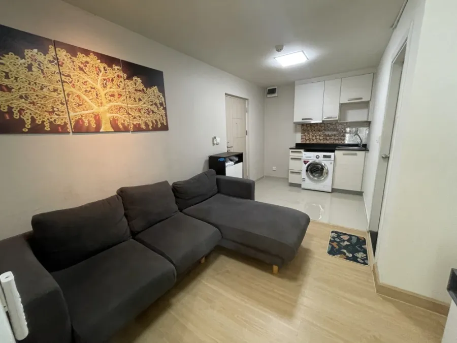 For sale: M Society Condominium, 25th floor, beautiful view, comfortable air, nice room, complete electrical appliances, reserve quickly.