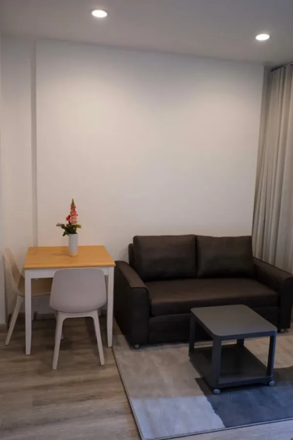 Condo for rent, Ideo Mobi Asoke, good location, beautiful view, near MRT Asoke, don't miss it!!