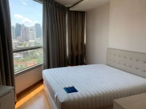 For rent H Condo Sukhumvit 43 near BTS Phrom Phong, convenient transportation, don't wait.
