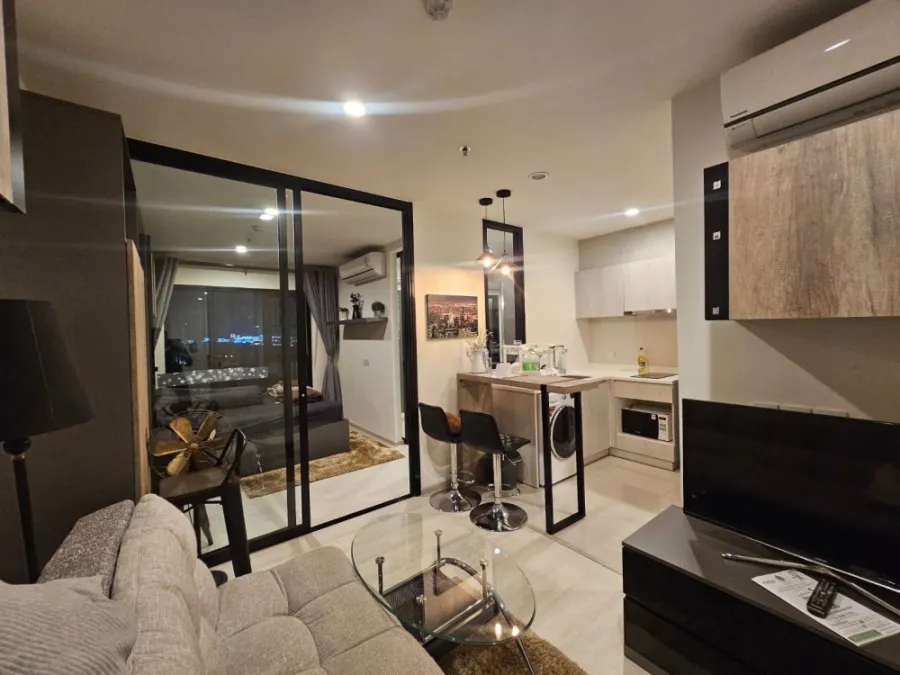 ขาย Life Asoke 1 Bed Plus เฟอร์ Buit-In ครบชุด มี Walk In Closet ในตัว ดีขนาดนี้ ห้ามพลาด