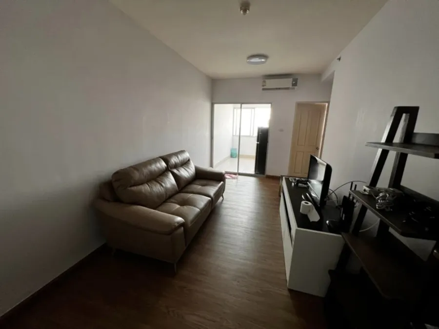 For rent, Supalai Park Ratchaphruek-Phetkasem, 26th floor, good view, spacious room with usable space, nice to sleep, don't miss it.