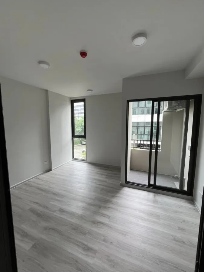 Selling down payment, Quintara My Jane Ratchada - Huai Khwang, Building B, 3rd floor. Interested, hurry and reserve now. Don't miss out. Urgent!
