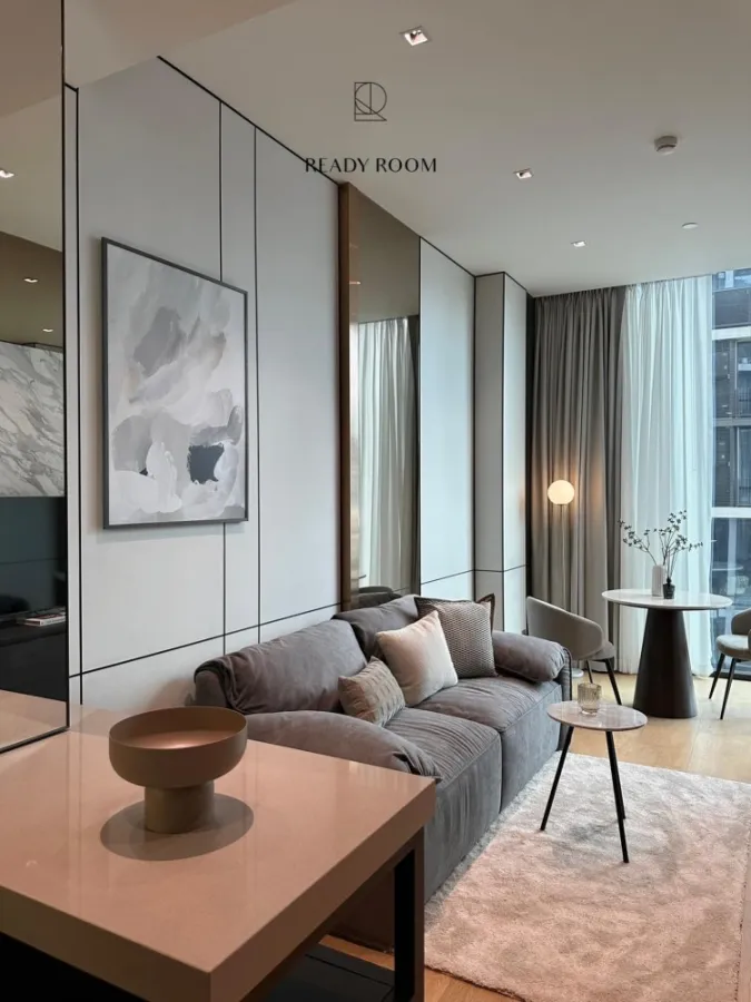 Condo for rent 28 Chidlom, beautifully decorated room. Fully built-in furniture Let me tell you, you definitely shouldn't miss it.
