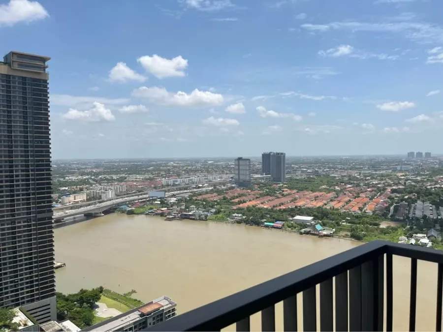 ให้เช่า คอนโดริมแม่น้ำ The Politan Aqua เป็นห้องมุมตึก ผนังห้องนอนไม่ติดกับห้องอื่น ได้ความสงบ เป็นส่วนตัว จองเลย