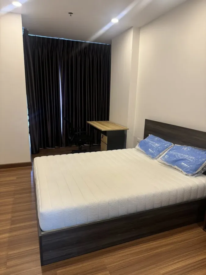 For rent: Supalai Premier Charoen Nakhon, spacious room, ready to move in! Just bring your bags!!!