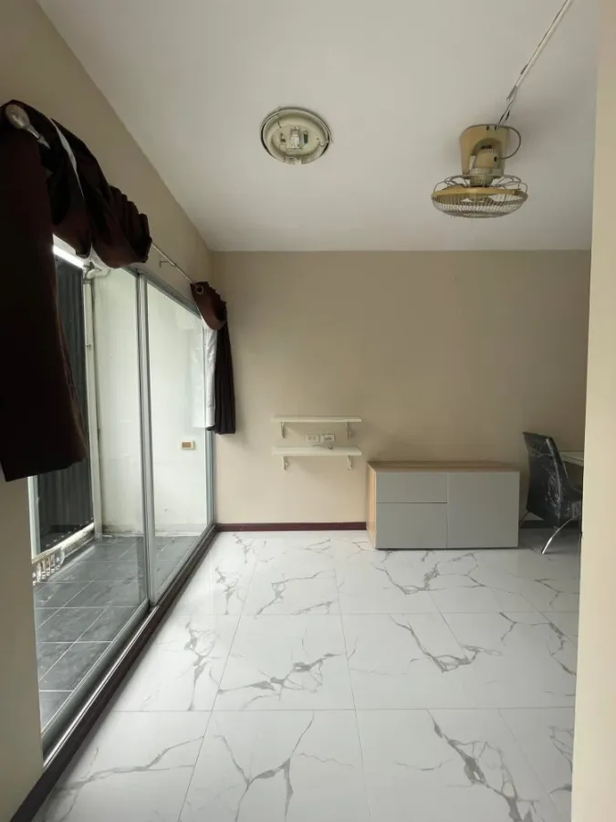 Condo for sale: A Space Sukhumvit 77, ready to move in, lots of usable space, great price, become the owner today!