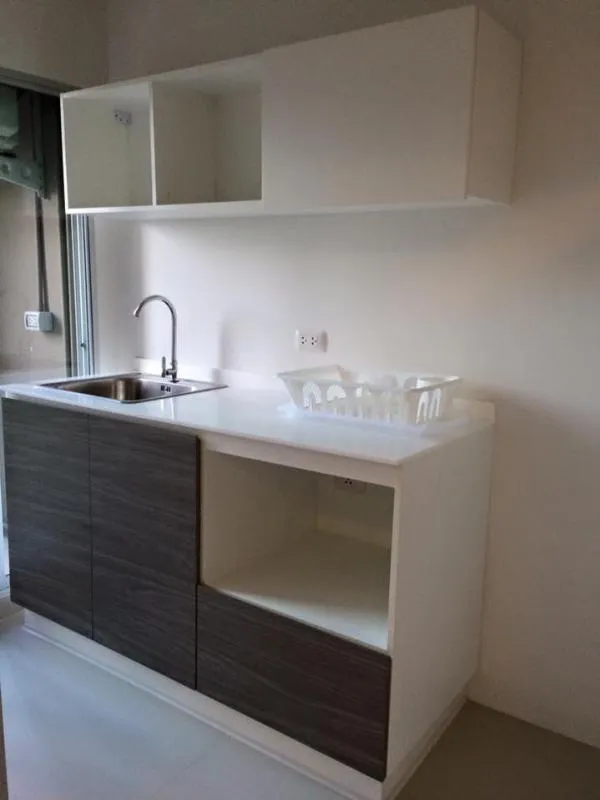 For rent, Dcondo Rangsit, 1 bedroom, 1 bathroom, garden view, very private, ready to move in Plus, the price is still very cheap, so hurry up.