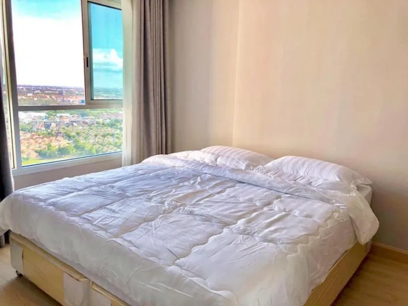 For Rent คาซ่า คอนโด บางใหญ่ ชั้นสูงวิวโล่ง มองไปแล้วรู้สึกผ่อนคลายสบายตา ห้องกว้างใหญ่เฟอร์ครบด่วน