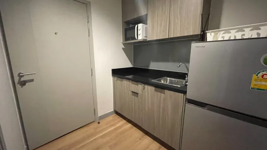 Condo for rent, Chapter One Midtown Lat Phrao 24, studio room, high view, not blocked, friendly price, can reserve.