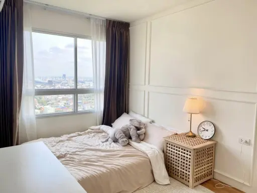 For rent, Lumpini Ville Phatthanakan-Srinakarin, 30th floor, great view, nice decoration, minimal tones, don't delay, book now.