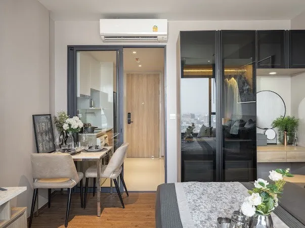 Condo for rent: Once Pattaya (North Pattaya), studio room, decorated with luxurious built-ins. In the heart of Pattaya, you must reserve quickly.