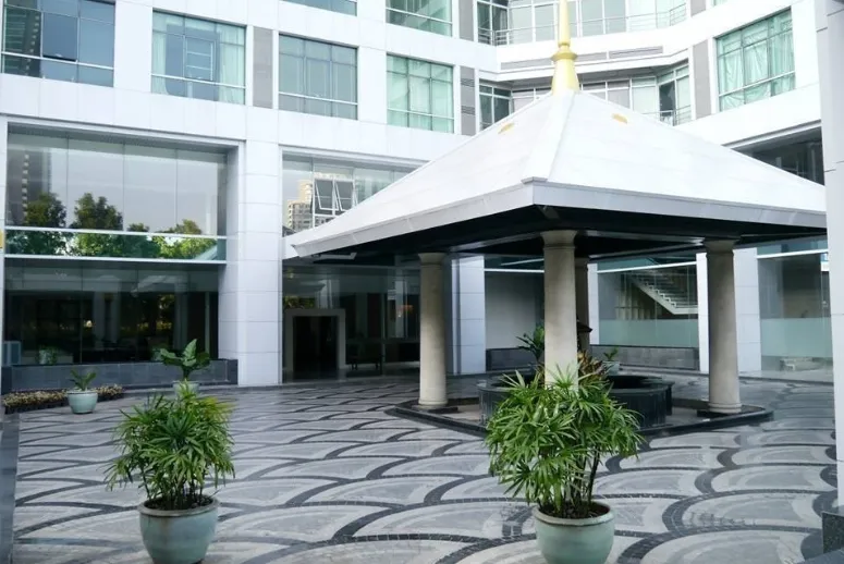 ให้เช่า คอนโด บ้าน สาทร – เจ้าพระยา บรรยากาศดี ชั้นสูง ตกแต่งบิ้วอินอย่างดี ไม่ควรพลาด
