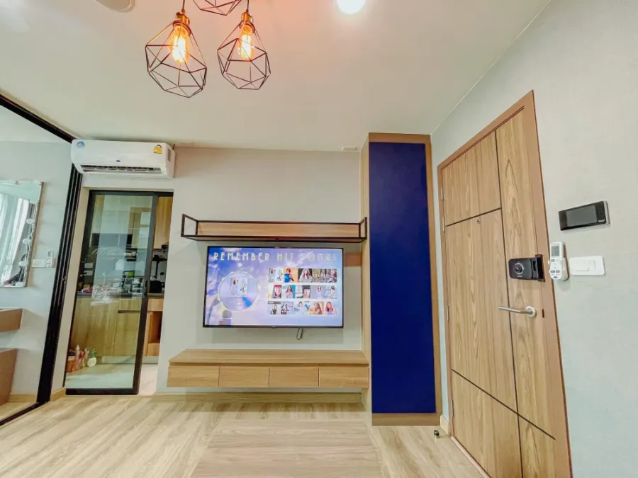ขาย ให้เช่าด่วน!! คอนโด เดอะคิวบ์ ลอฟท์ ลาดพร้าว 107 ชั้น 2 ขายพร้อมเฟอร์นิเจอร์ตกแต่งพร้อมอยู่ ห้ามพลาด!!