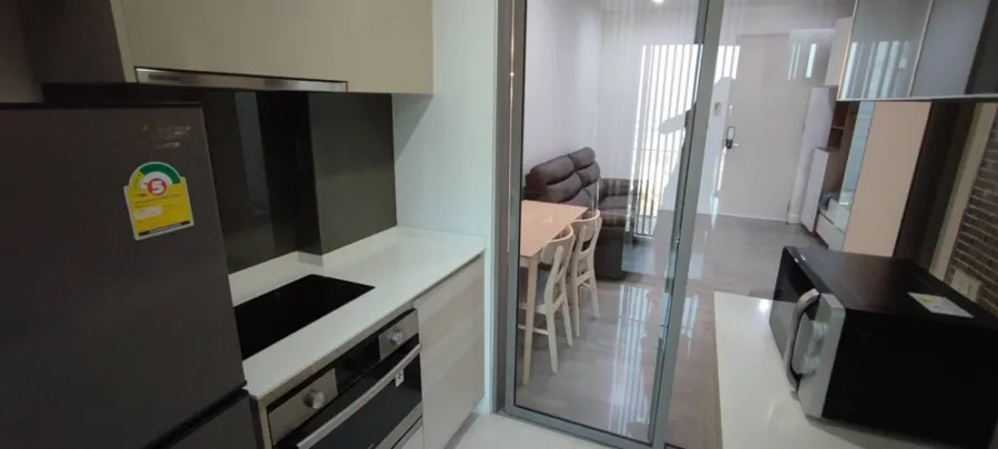 For rent The Room BTS Wongwianyai ห้องกว้างขวาง พื้นที่ใช้สอยเยอะ ราคาจับต้องได้ รีบย้าย