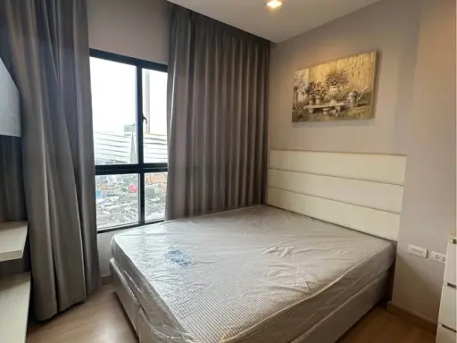 ให้เช่า Urbano Absolute Sathon-Taksin ห้องน่าอยู่ เฟอร์พร้อม ชั้นสูง กว้างขวาง จองเลย images