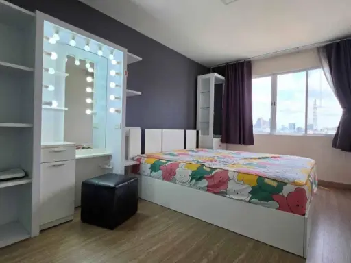 For sale: The Maple Ratchada-Ladprao, 7th floor, corner unit, city view, separate kitchen, fully furnished. What are you waiting for?