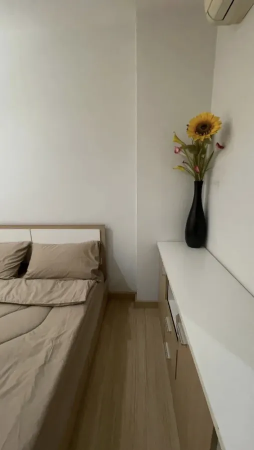 Centric Scene Ratchavipha for rent, two bedrooms, two bathrooms, lots of usable space, move in now, don't hesitate.