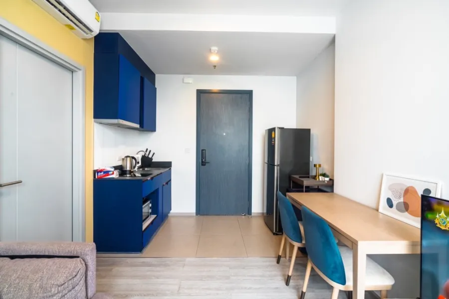 For rent!! Condo XT Ekkamai, 4th floor, fully furnished, well-partitioned room, very livable, don't miss out!!