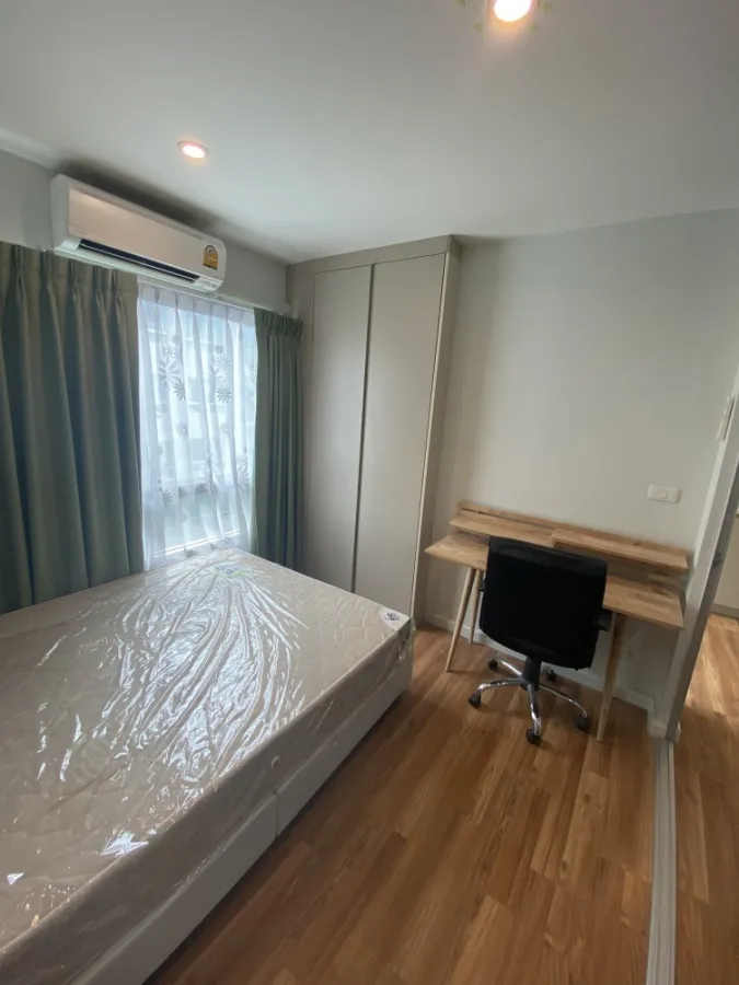 For rent V Condo Lat Krabang, good location, convenient transportation, full facilities, book now!!