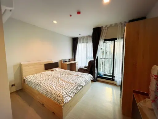 Condo for rent Life Asoke-Rama 9, room size 26 sq.m., floor 42, building B, city view. If interested, hurry to reserve. images