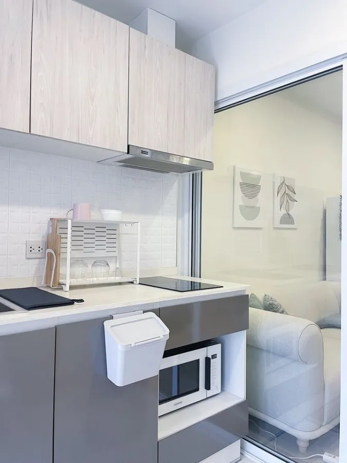ให้เช่า เดอะทรี สุขุมวิท 64 ห้องครัว built-in อย่างดี ห้องสว่างสะอาด น่าอยู่ขนาดนี้ต้องจองแล้ว