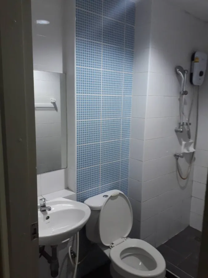 Condo for rent, The Kith Plus Phahonyothin-Khu Khot, fully furnished, ready to move in, near the train station, convenient to travel quickly