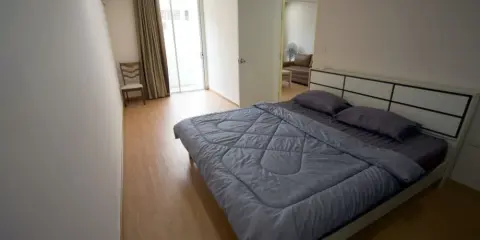 ขายคอนโด วิลล่า ราชครู ใกล้รถไฟฟ้า พร้อมอยู่ จองเลย !!