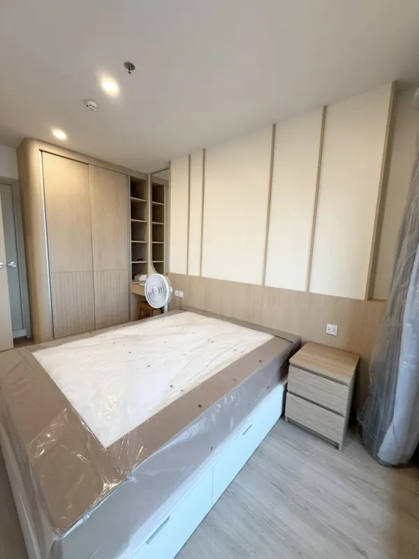 ให้เช่า คอนโด Life Rama4-Asoke ตกแต่ง built-in อย่างดี มีตู้เก็บของพร้อม ต้องรีบมาจองเลย