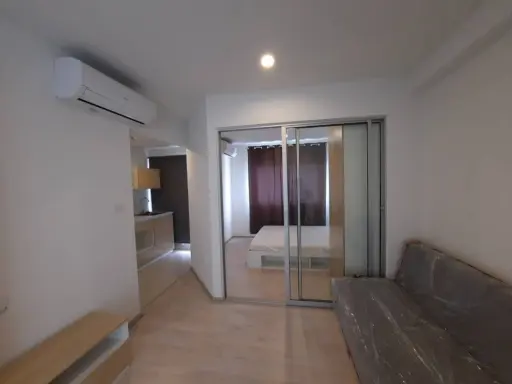 For rent: Sena Kit Theparak - Bang Bo, 2nd floor, separate room, complete facilities, good like this, book now.