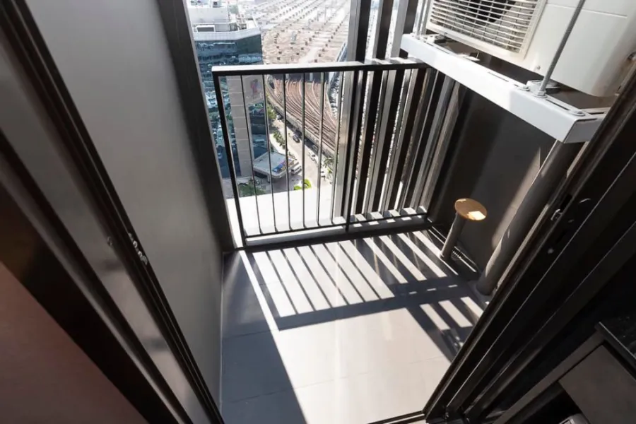 Condo for sale: The Line Chatuchak-Mochit. Convenience in every journey, ready for a great price!! Don't miss it!!