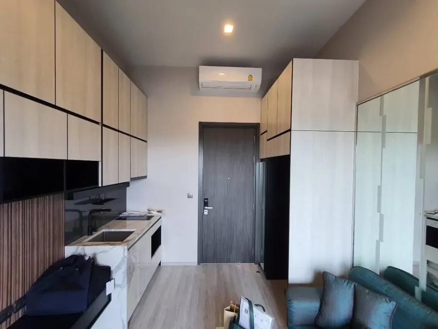 For rent: The Line Sukhumvit 101, high floor unit, fully furnished and ready to move in. Book now before it's too late!!!