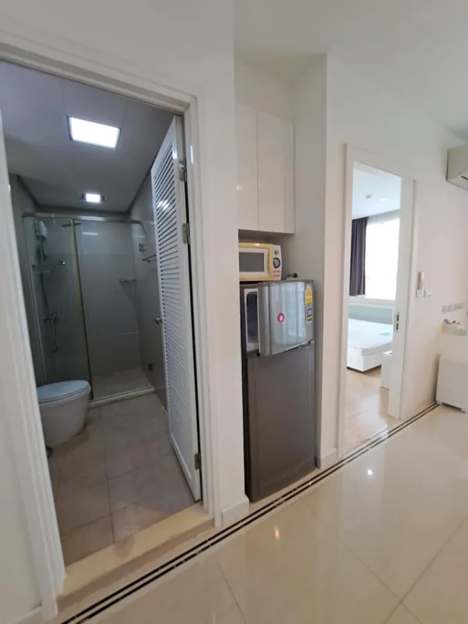 Sell or rent T.C. Green, corner room, very good view, fully furnished with electrical appliances You can carry your bag.