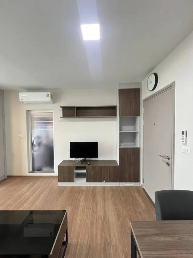 For rent, D Condo Than Charan, studio room, good high floor. Fully furnished, don't wait.