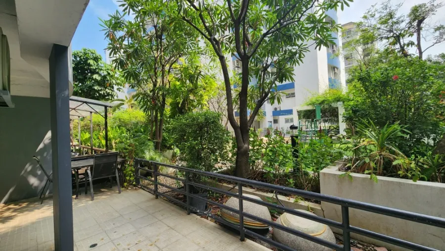 For rent: Waterford Sukhumvit 50, room ready to move in. Fully furnished Good electrical appliances, don't miss out.