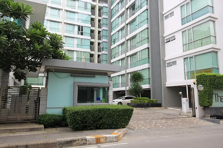 ขายคอนโด The Room สุขุมวิท 64 ขนาด 40 ตร.ม. วิวสวยโล่ง พร้อมเฟอร์ พลาดแล้วต้องเสียใจ
