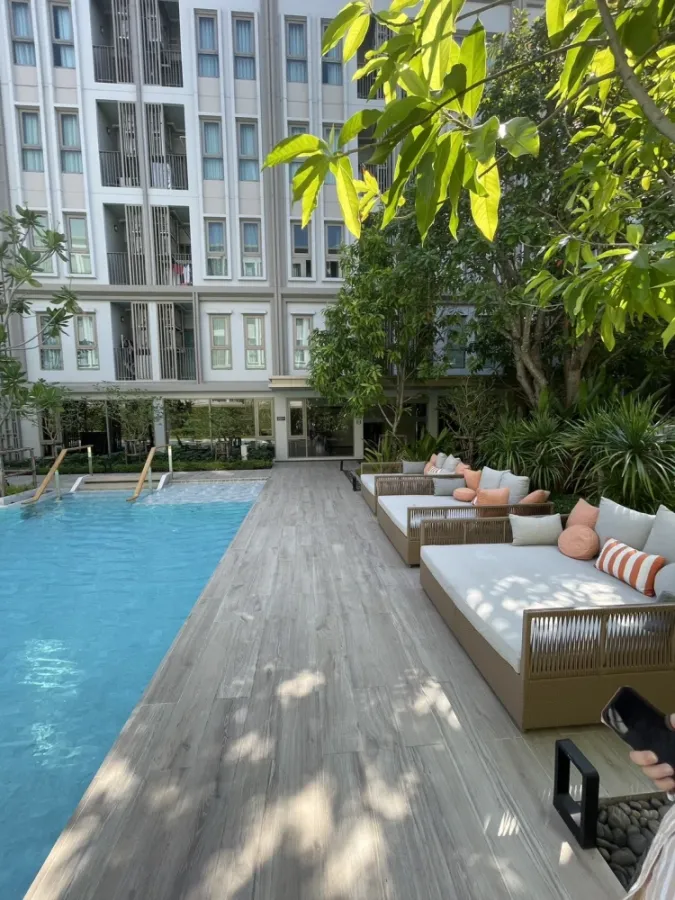 ให้เช่า แอสปาย ปิ่นเกล้า – อรุณอมรินทร์ วิวสระว่ายน้ำ บรรยากาศดีสุดๆ แต่งครบ มาแต่ตัวเข้าอยู่ได้เลย
