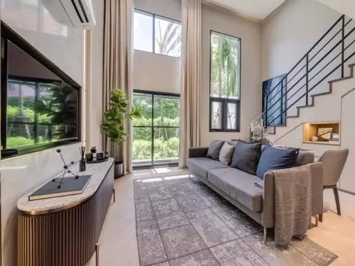 ขาย NA REVA เจริญนคร พื้นที่กว้างขวาง Type DUPLEX คอนโดหรูใจกลางเมือง รีบจับจองเลย images