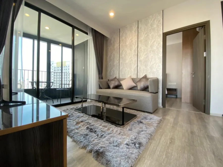 Condo for rent, ideo mobi Asok, elegantly decorated room, looks expensive, inside a good built-in Don't be afraid to look. Hurry up to reserve.