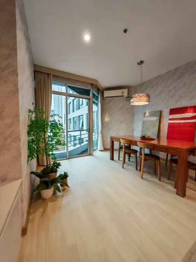 For rent: Baan Sathorn-Chaophraya, 3 bedrooms, spacious living area, great location, beautiful view. Book now!