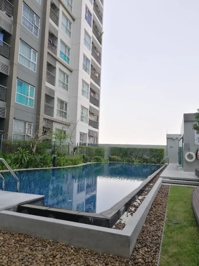 ขาย/ให้เช่า Aspire สาทร-ตากสิน [Timber Zone] ห้องพร้อมอยู่ วิวสระน้ำ อุปกรณ์ครบชุด จับจองได้เลย