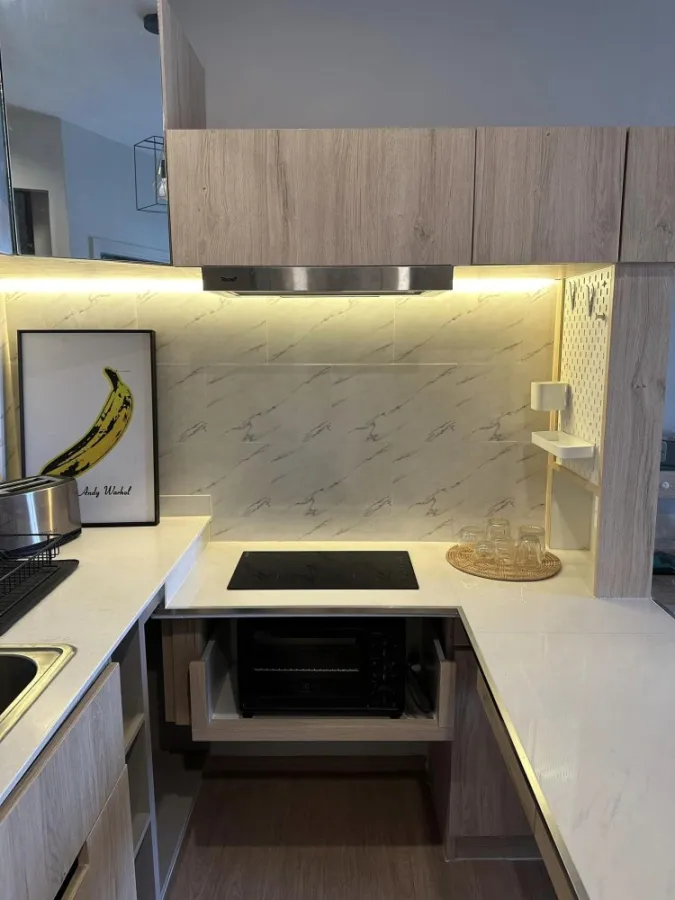 For rent: Common TU, built-in furniture, fully decorated, just bring your bags and move in immediately. Book now, don't miss out.