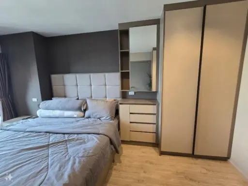 For sale: Ideo Sathorn-Wongwian Yai, 8th floor, 2 bedroom style, fully furnished, reserve now, don't wait.
