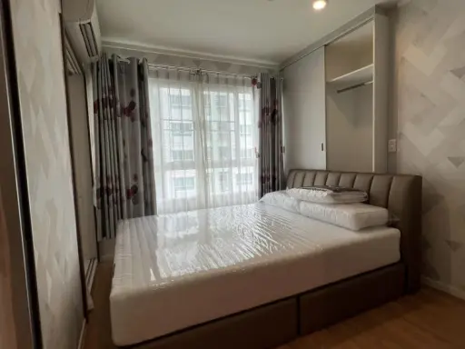 ให้เช่า Lumpini MegaCity Bangna ห้องติดวอลอเปเปอร์ทั้งห้อง สิ่งอำนวยความสะดวกครบ ต้องจอง