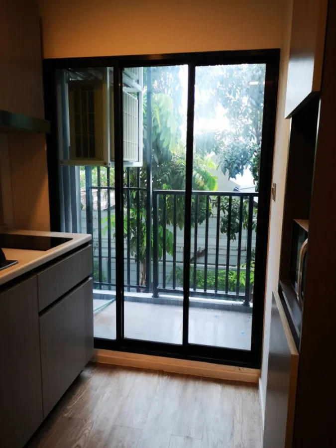 For rent แอทโมซ ลาดพร้าว 15 1ห้องนอน ตกแต่งครบ ลากกระเป๋า เข้าอยู่ได้เลย อย่าปล่อยให้หลุดมือ