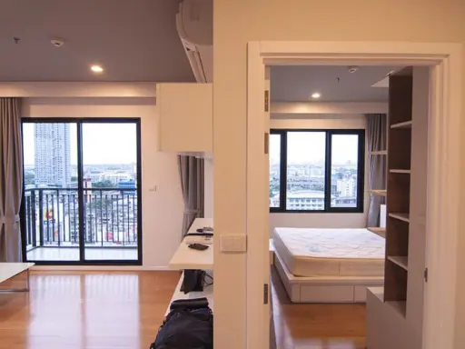 ขาย ให้เช่า คอนโด บลอคส์ 77 ชั้น 14 ห้องมุม ขนาด 45 ตร.ม. พร้อมอยู่ รีบจองด่วน!!