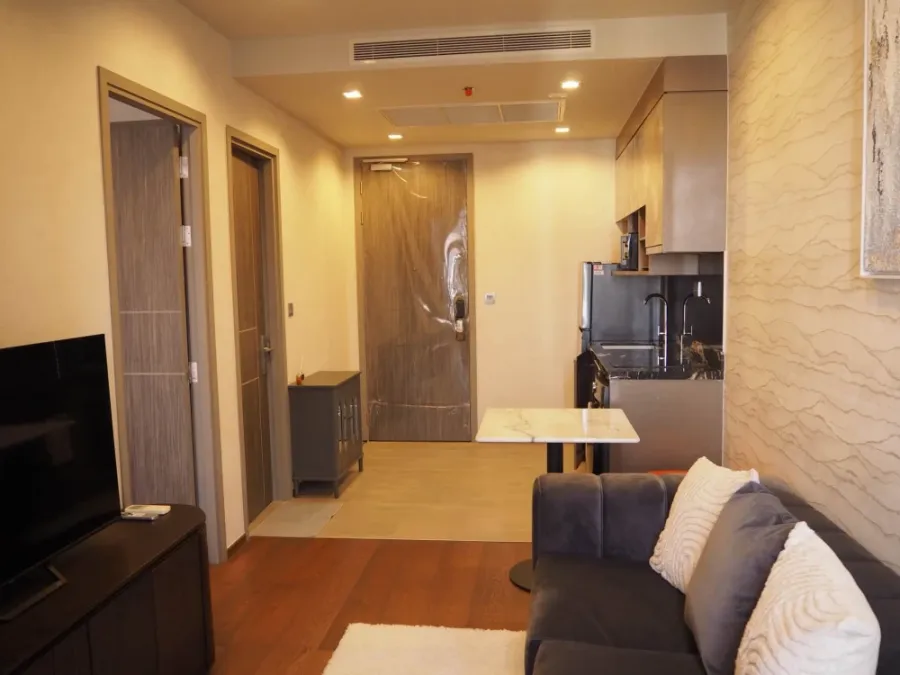 Condo for sale /rent, Ideo Q Victory, fully furnished room. Affordable price! hurry up