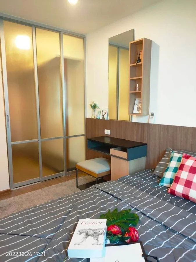 ให้เช่าคอนโด ยูดีไลท์ รัตนาธิเบศร์ ห้องมุม ไม่ติดห้องอื่น มีwalkin closet ในตัวดีอย่างนี้ รีบย้ายเลย