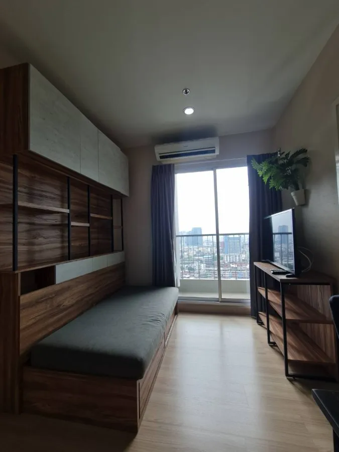 For rent, Motive Condo Sathorn - Wongwian Yai, 22nd floor, good view, nice decorated room. Fully furnished, reserve now