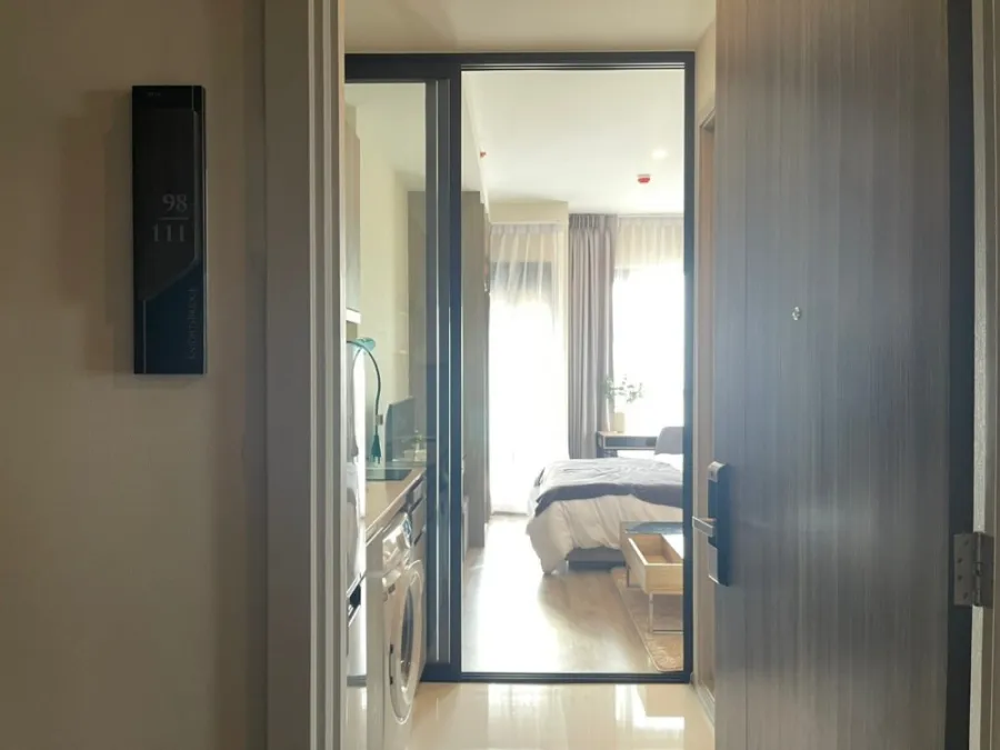 For rent or sale, Knightsbridge Prime On Nut, 20th floor, beautiful room, very nice decoration, hurry to book now, don't miss it.
