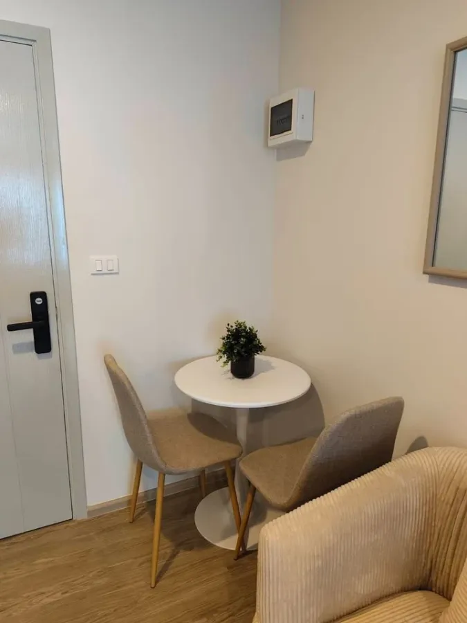 For rent: Regent Home Bangna, high floor, ready to move in, corner room, pool view, ready to move in, fully furnished, reserve now.